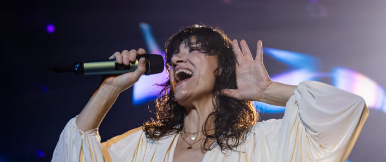 “ELISA PALASPORT LIVE 2025”